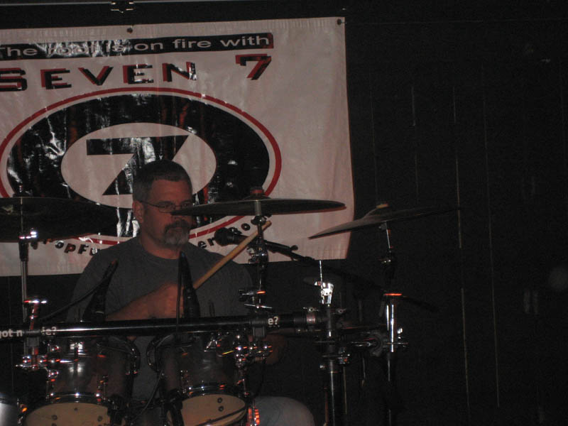 Seven7-Shakerz11-22-08 057